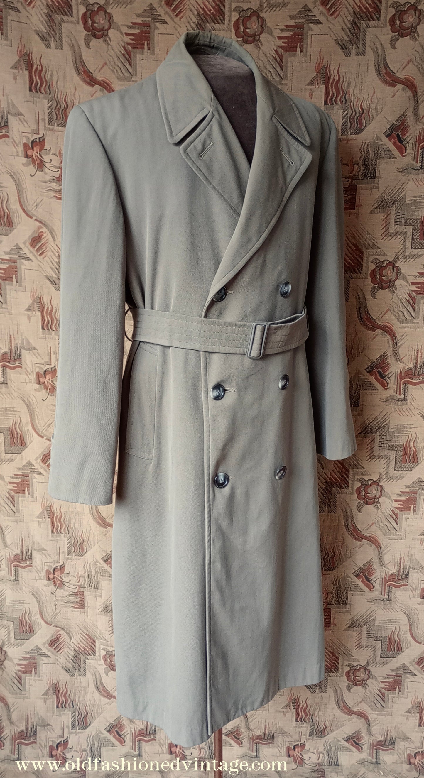 Vintage Mens 1950s Burton Trenchcoat Double Breasted Raincoat Mac 44"