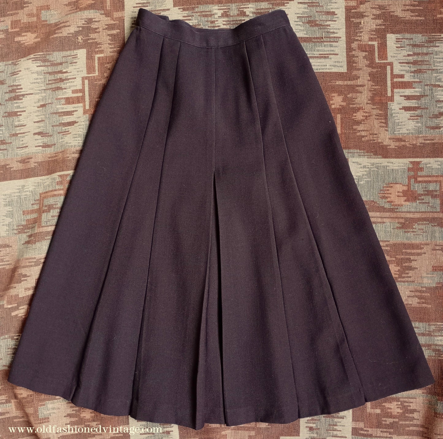 Original Vintage 1940s Skirt Dark Brown Wool High Waist Angled Pockets UK S