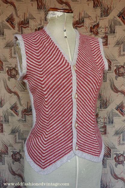 Vintage 1940s 50s Hand Knitted Chevron Striped Fair Isle Waistcoat Jerkin Wool Vest UK M