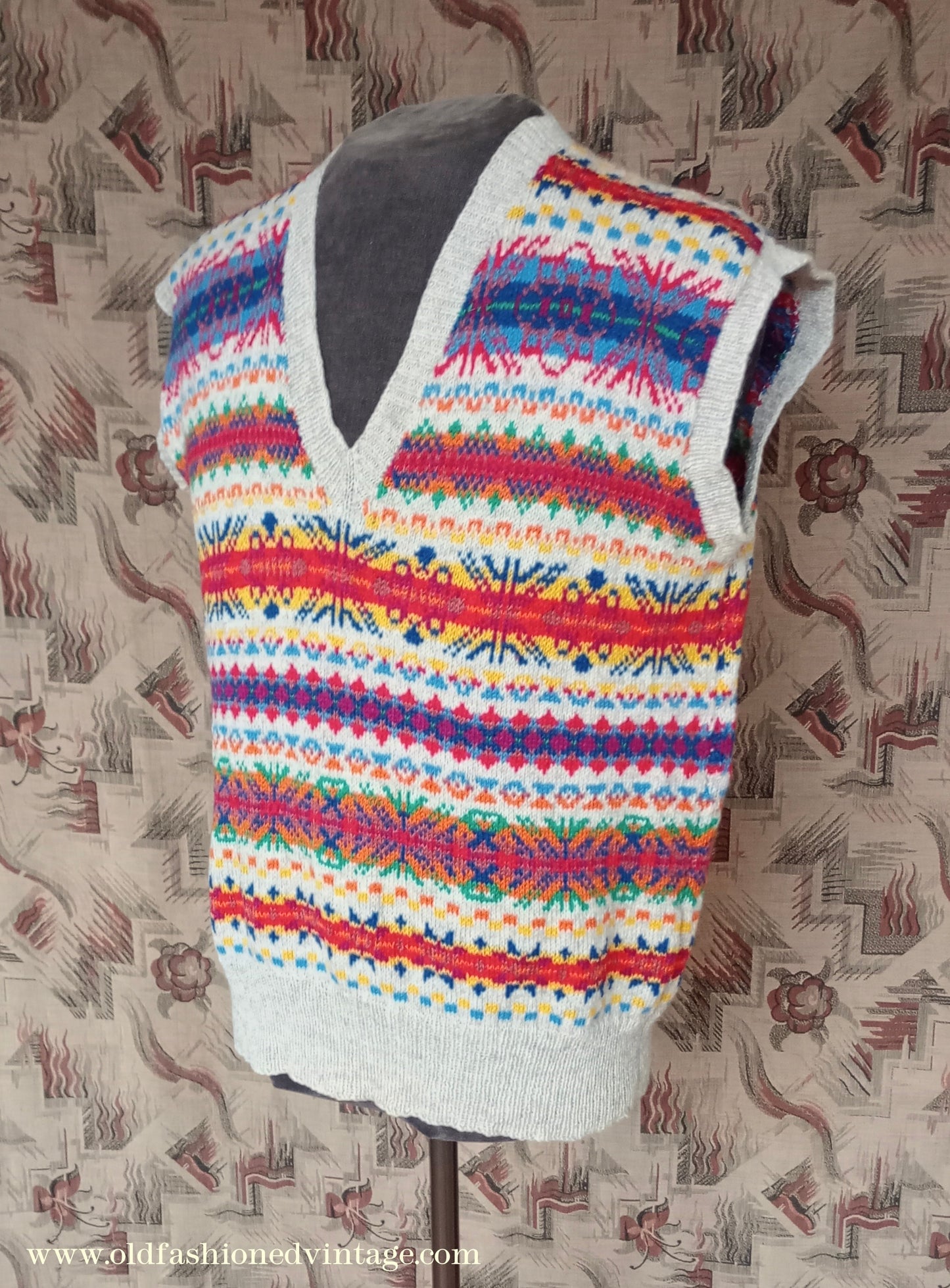 Vintage Mens 1950s Hand Knitted Fair Isle Slipover Sweater Vest Tank Top UK XL