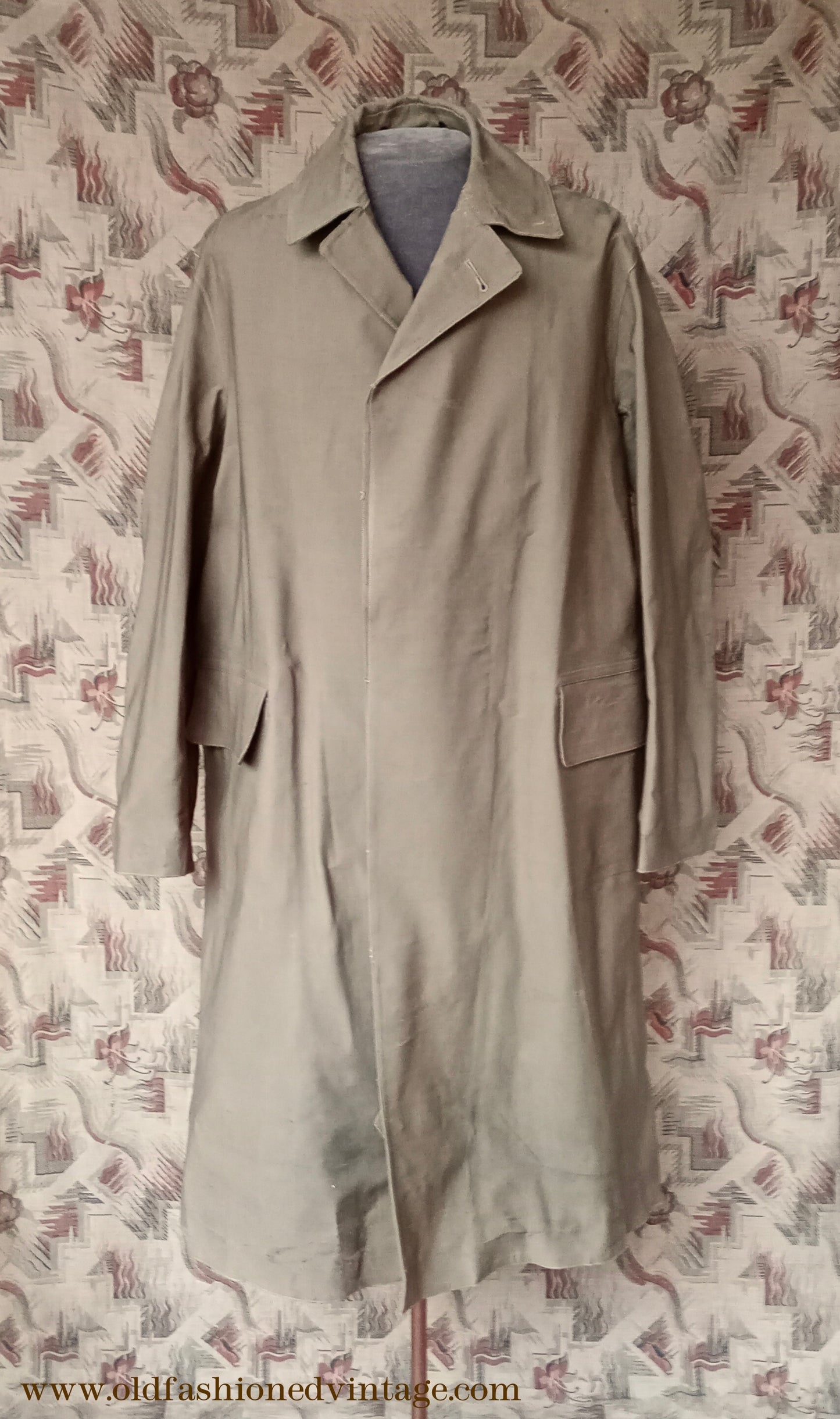 Vintage Mens 1950s British Army Khaki Rubberised Raincoat Coats Rubberproofed 1A UK L/XL