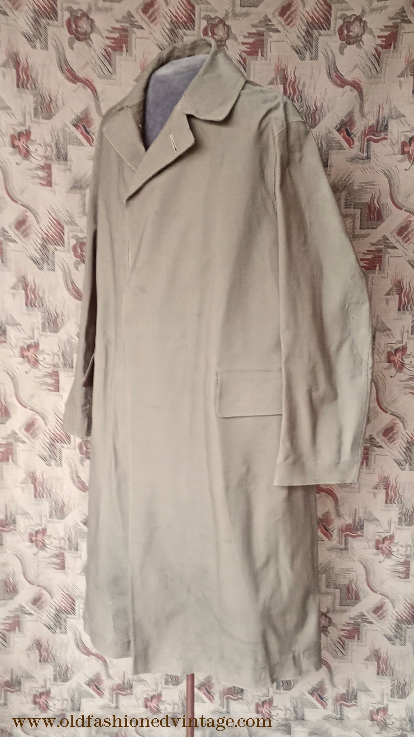 Vintage Mens 1950s British Army Khaki Rubberised Raincoat Coats Rubberproofed 1A UK L/XL