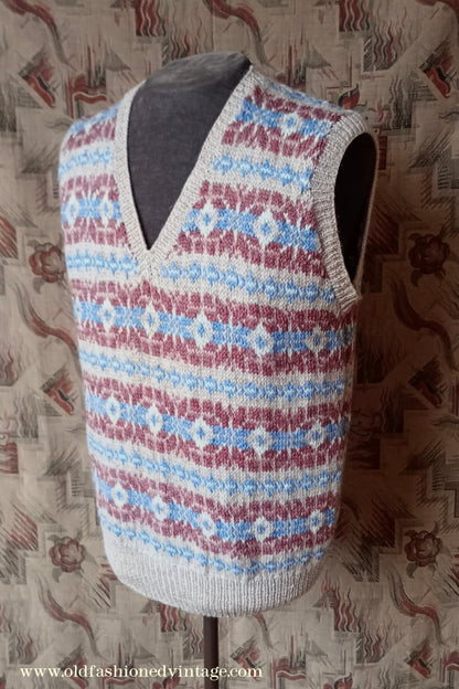 Vintage Mens Hand Knitted Fair Isle Slipover Sweater Vest Beige Blue Brown 1970s 1980s UK L