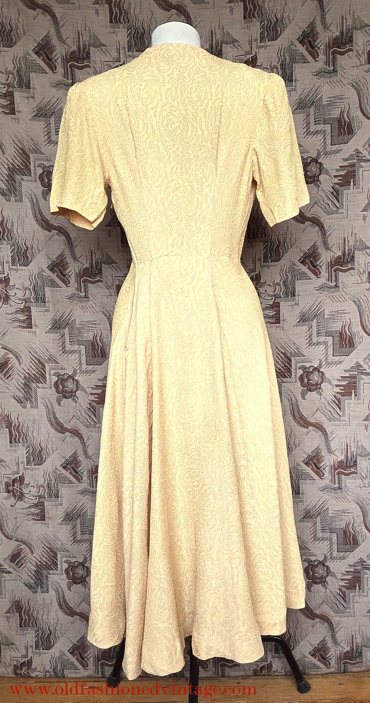 Vintage 1940s Dress Yellow Textured Rayon UK S