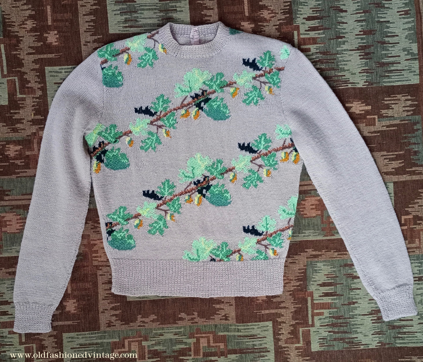 Original Vintage 1940s Hand Knitted Intarsia Oak Leaf Acorn Jumper Sweater Fair Isle UK S/M