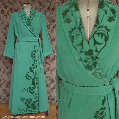 Vintage 1940s 50s Housecoat Dressing Gown Eau De Nil Green Wool Robe UK M