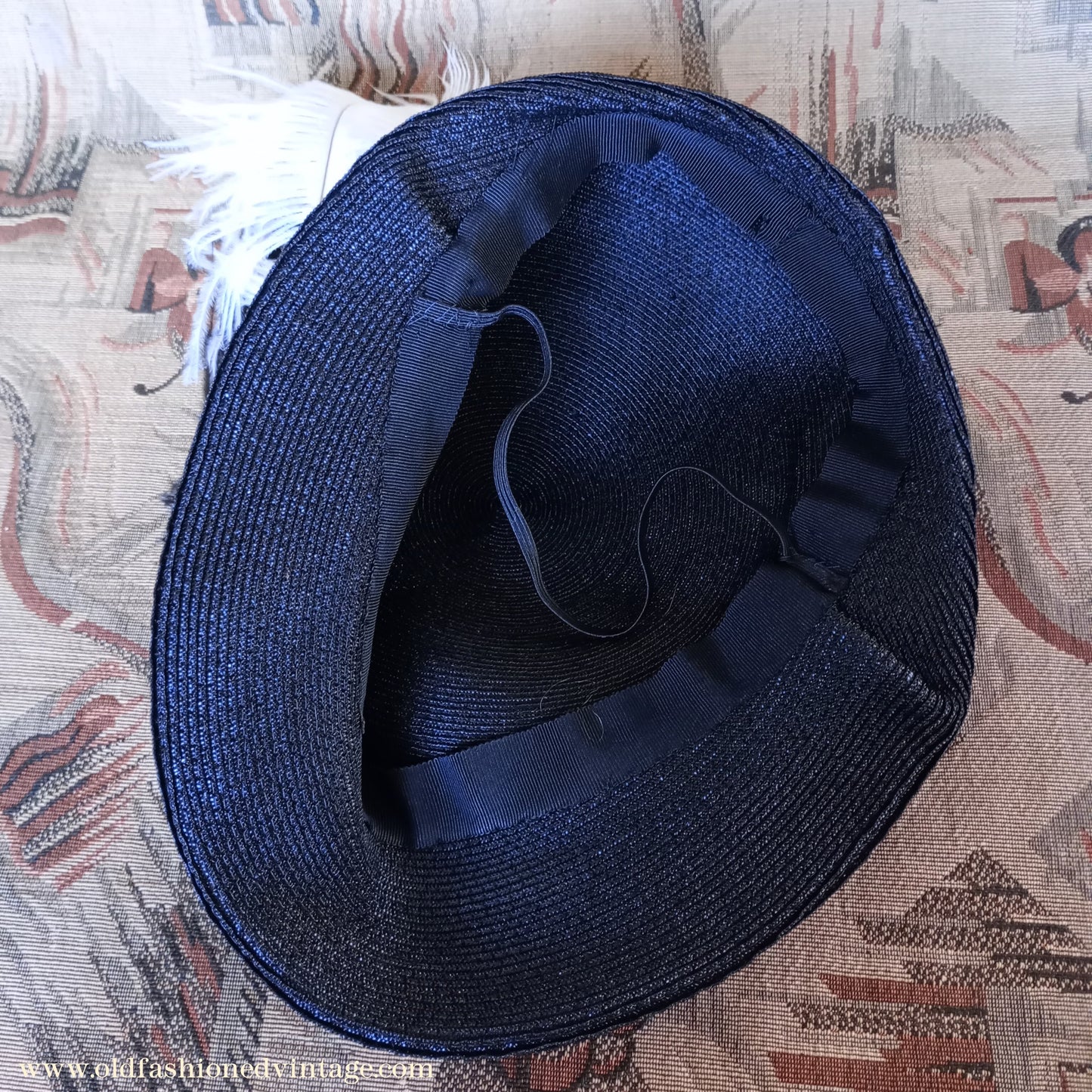 Amazing Vintage 1930s 40s Black Straw Hat Novelty Chenille Faux Bird & Feather Trim Perch