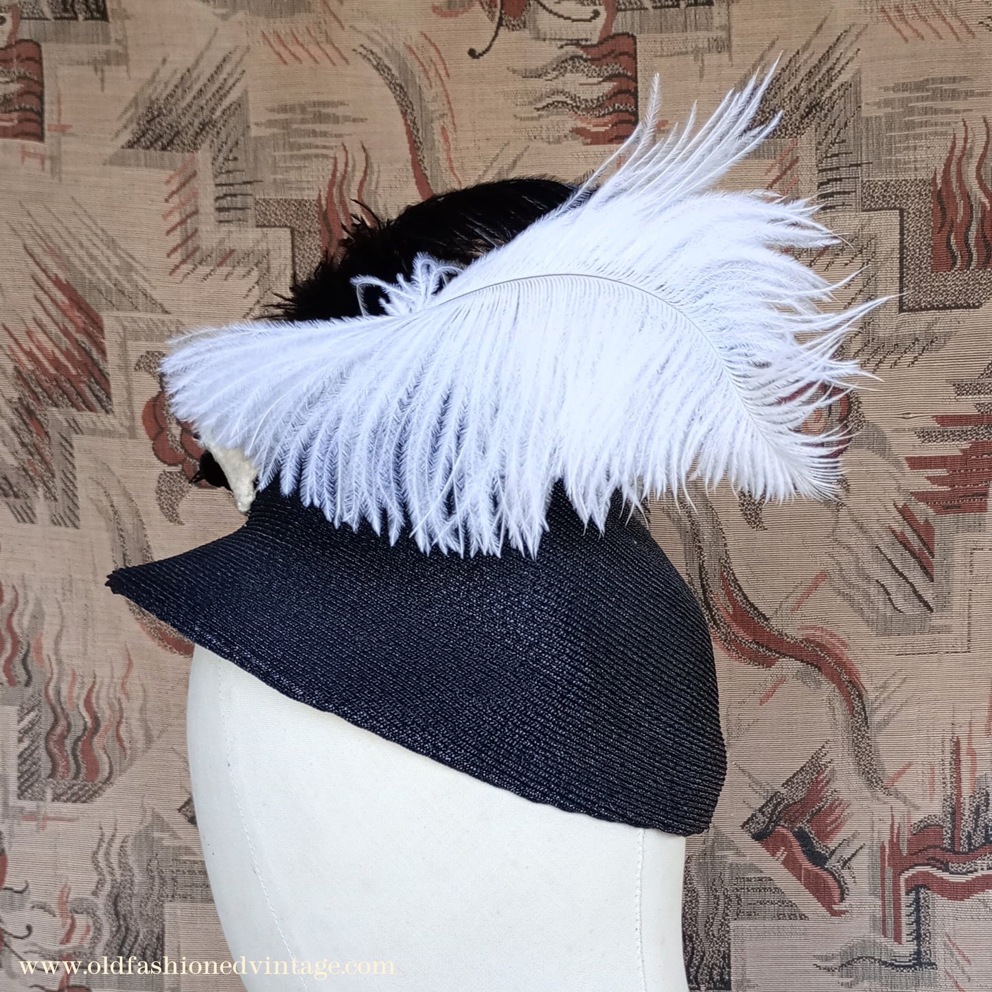 Amazing Vintage 1930s 40s Black Straw Hat Novelty Chenille Faux Bird & Feather Trim Perch