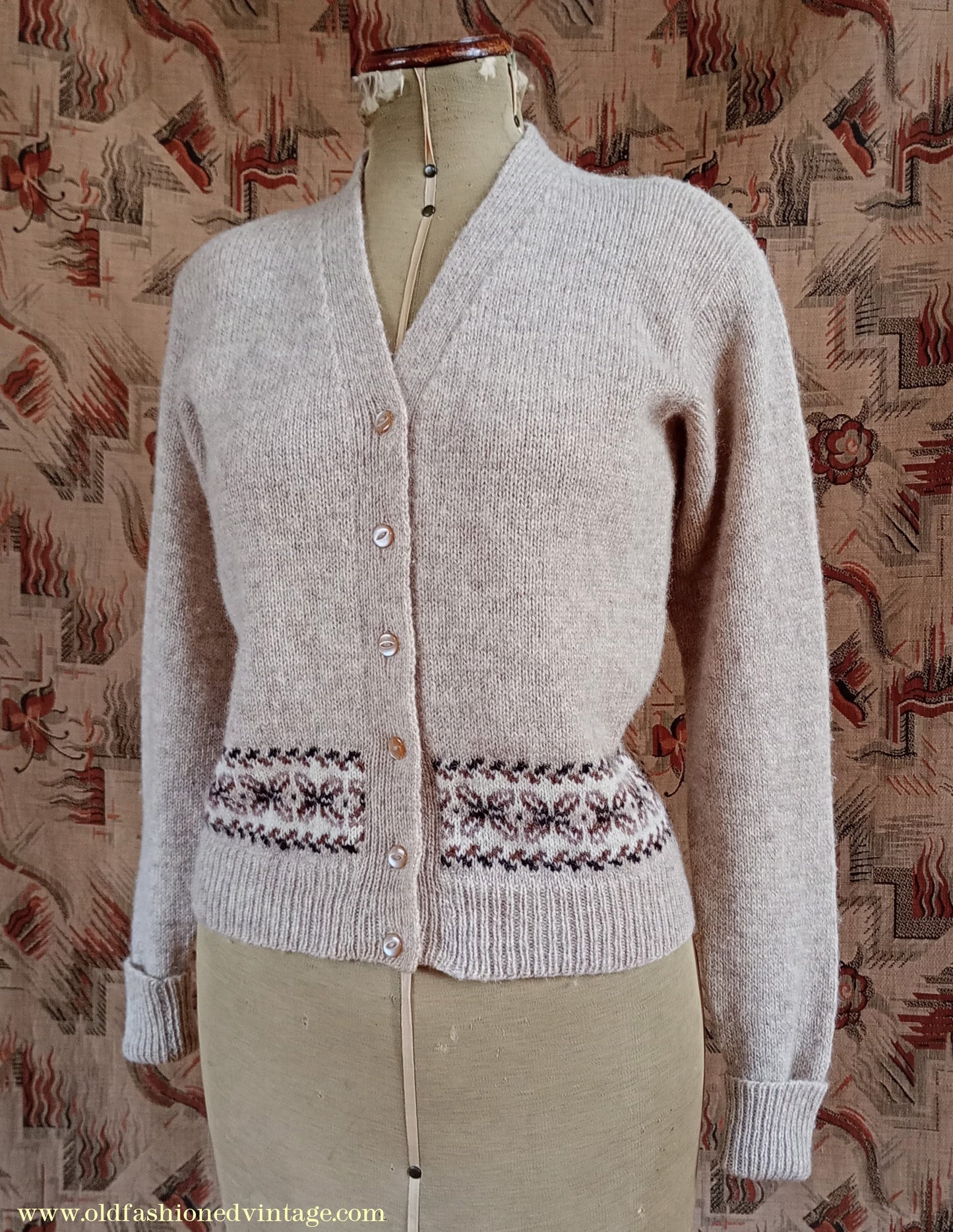 Vintage 1950s Cardigan Beige Oatmeal Brown Fair Isle Shetland Wool UK M