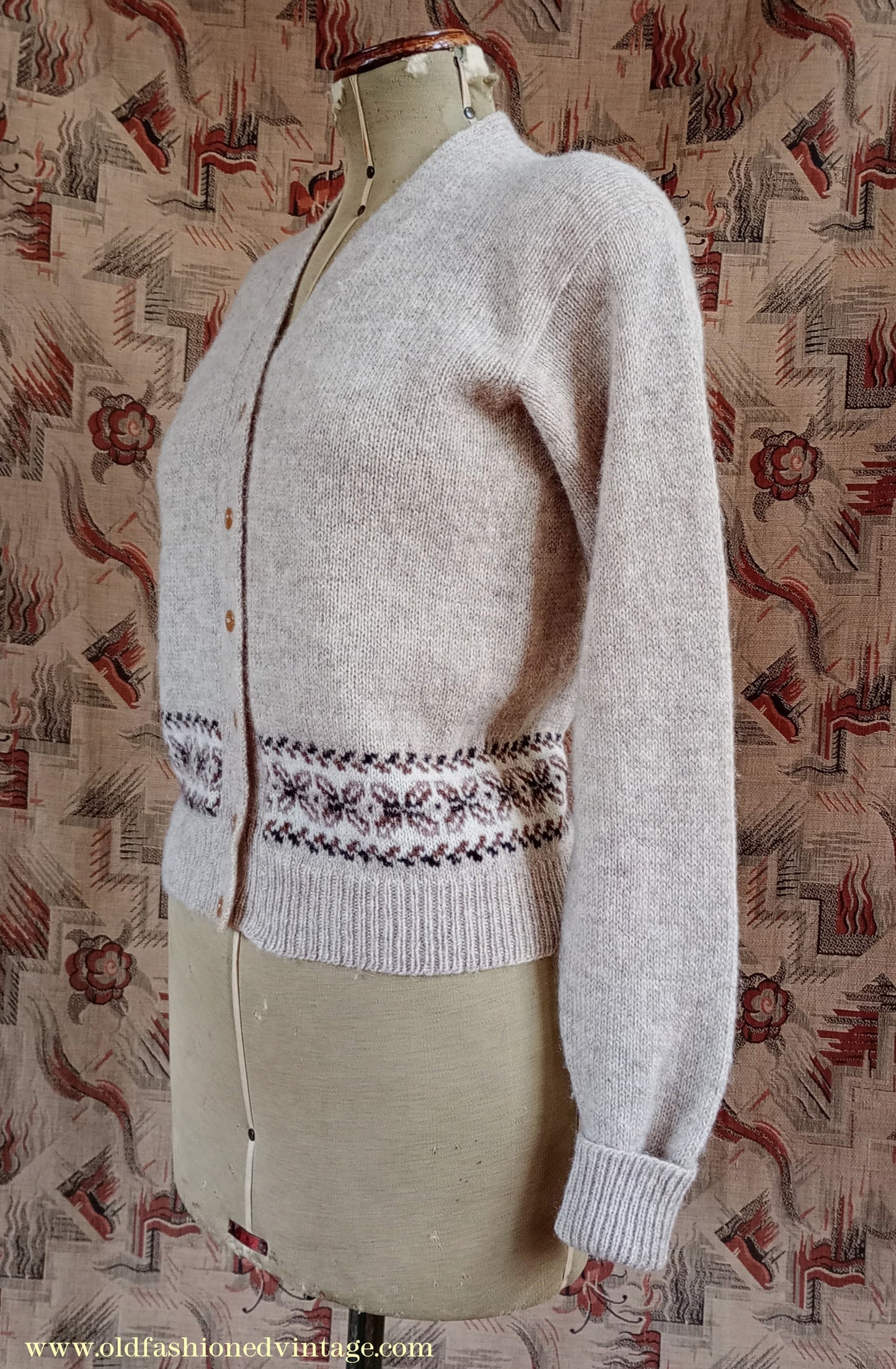 Vintage 1950s Cardigan Beige Oatmeal Brown Fair Isle Shetland Wool UK M