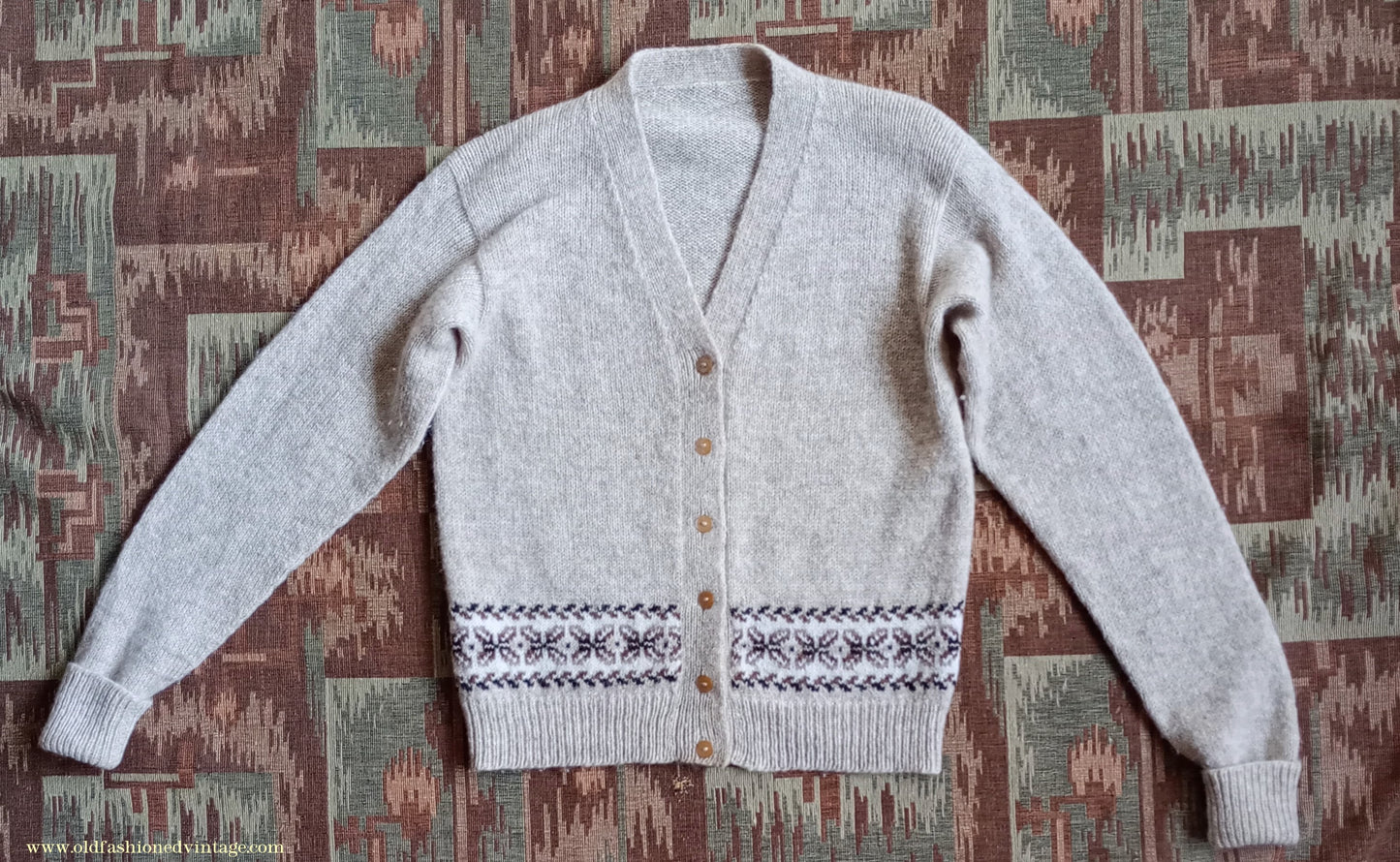 Vintage 1950s Cardigan Beige Oatmeal Brown Fair Isle Shetland Wool UK M