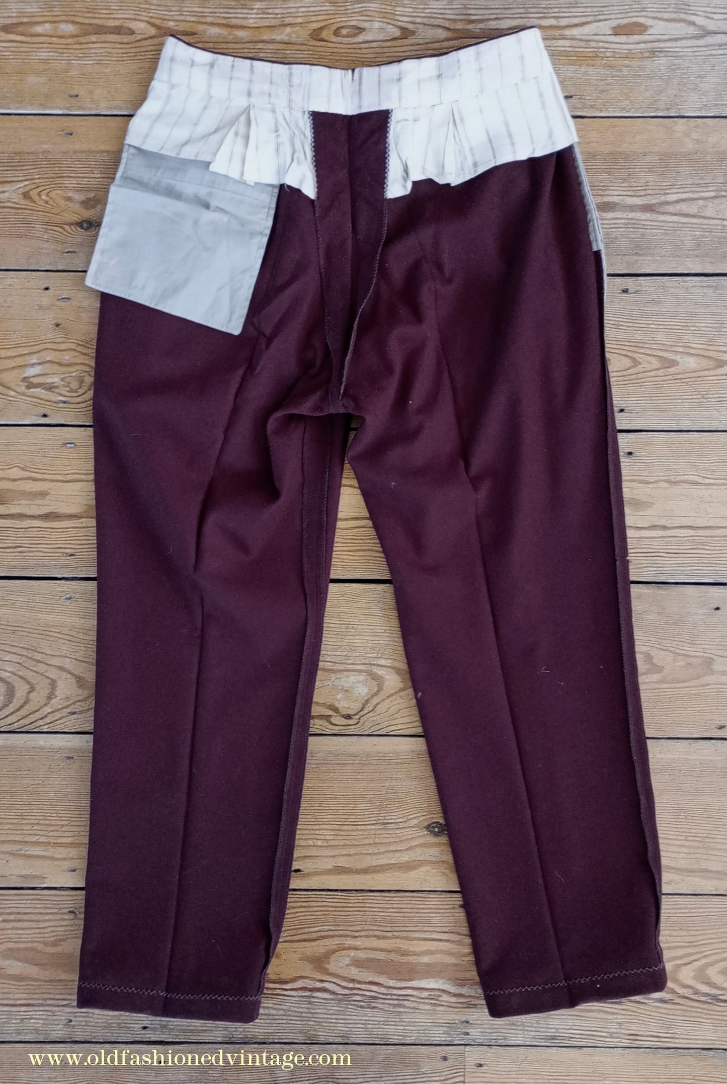 Vintage Mens Bespoke 1960s Suit Burgundy Doeskin Wool 2 Piece Tailored 42"