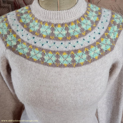 Original Vintage 1950s Knitted Sweater Oatmeal Fair Isle Argyle Diamond Yoke Jumper UK S