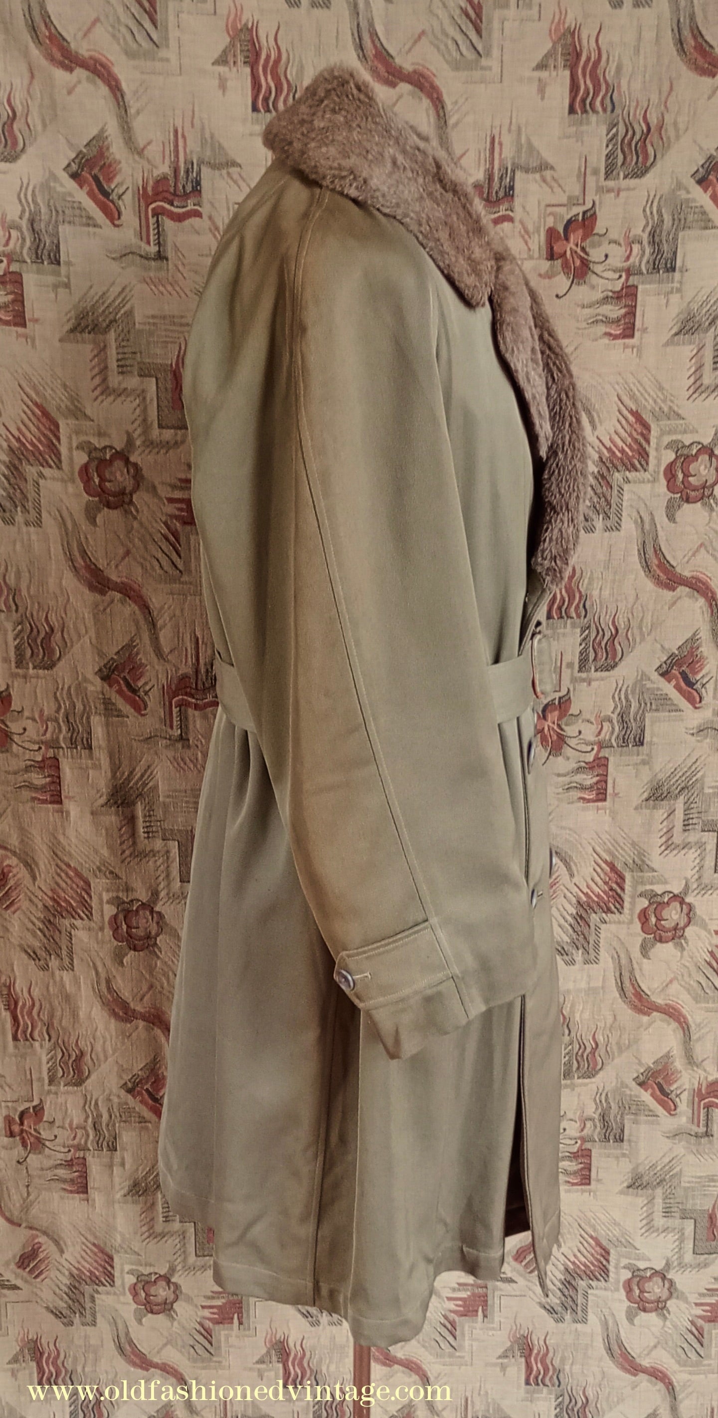 Vintage 1940s Mens Storm Coat Double Breasted Raglan Overcoat Alpaca Pile Teddy Bear Faux Fur Collar & Lining Small