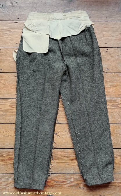 Vintage Mens Early 1960s London Bespoke Tailored Tweed Suit Olive Green Wool 2 Piece 38" Long