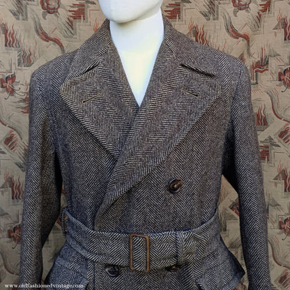 Vintage 1940s CC41 Double Breasted Overcoat Brown Herringbone Wool Tweed DB Belted UK S