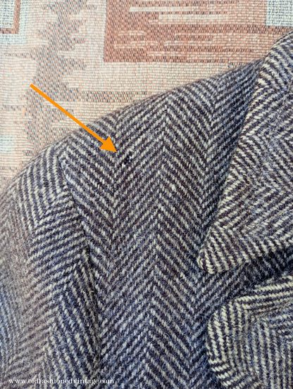 Vintage 1940s CC41 Double Breasted Overcoat Brown Herringbone Wool Tweed DB Belted UK S