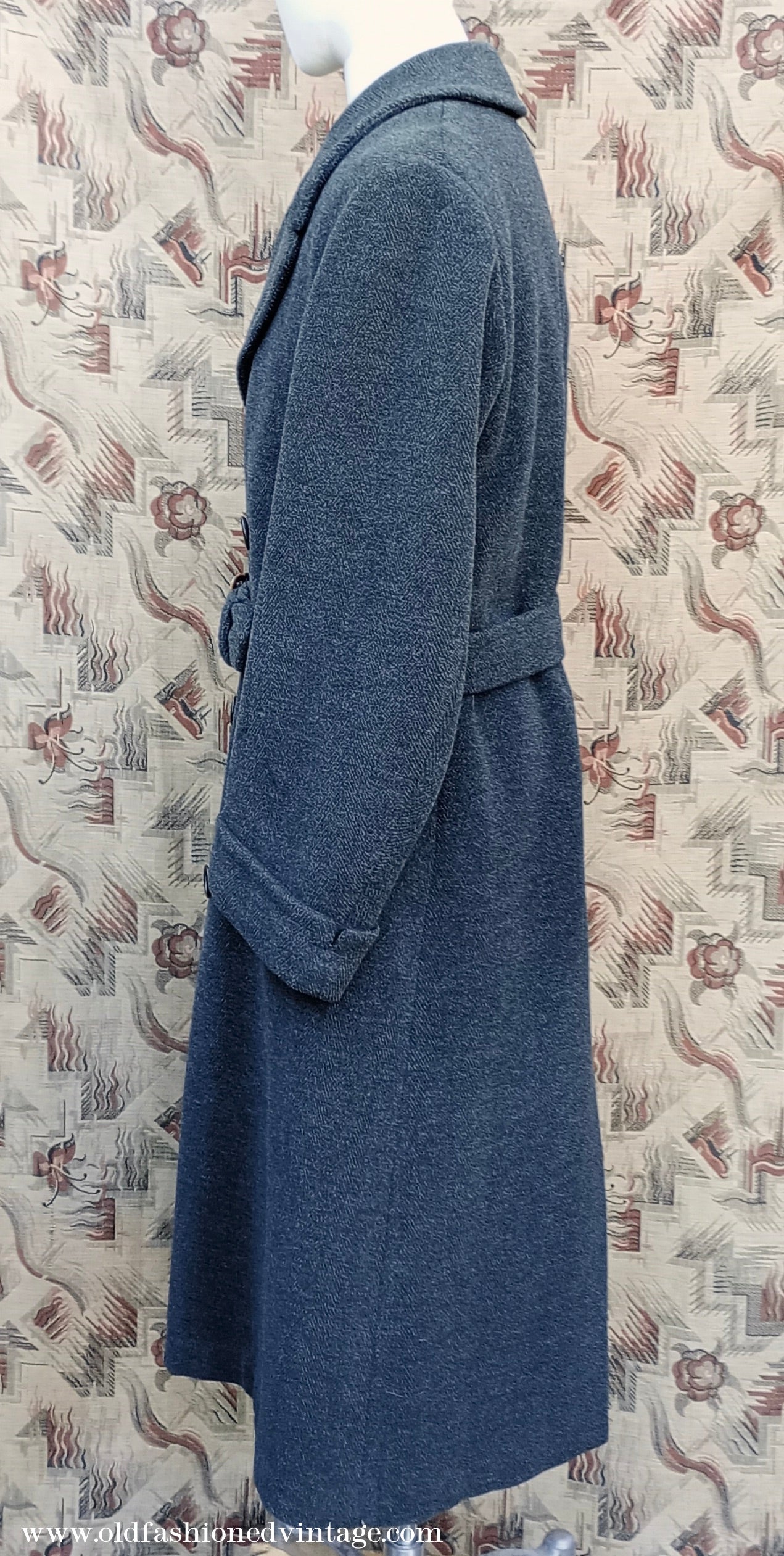 Vintage Mens 1940s 1950s Double Breasted Overcoat Coat Dark Grey Wool DB Belted Medium Long