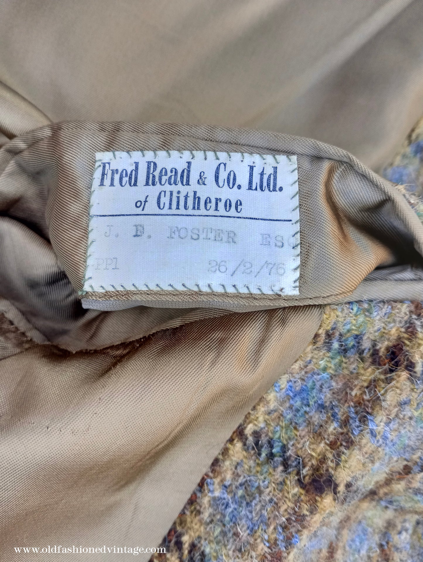 Vintage Mens 1970s Edwardian Style Bespoke Norfolk Tweed Country Belted Jacket Brown Checked Plaid Wool 40" Long