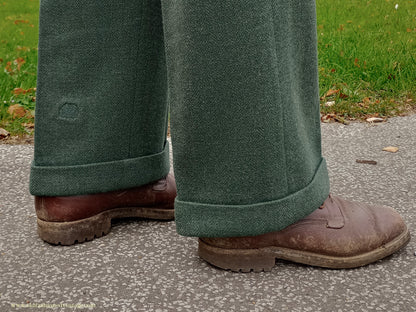 Vintage Mens 1940s CC41 Green Tweed Suit 2 Piece Single Breasted Herringbone Wool 37" 38"