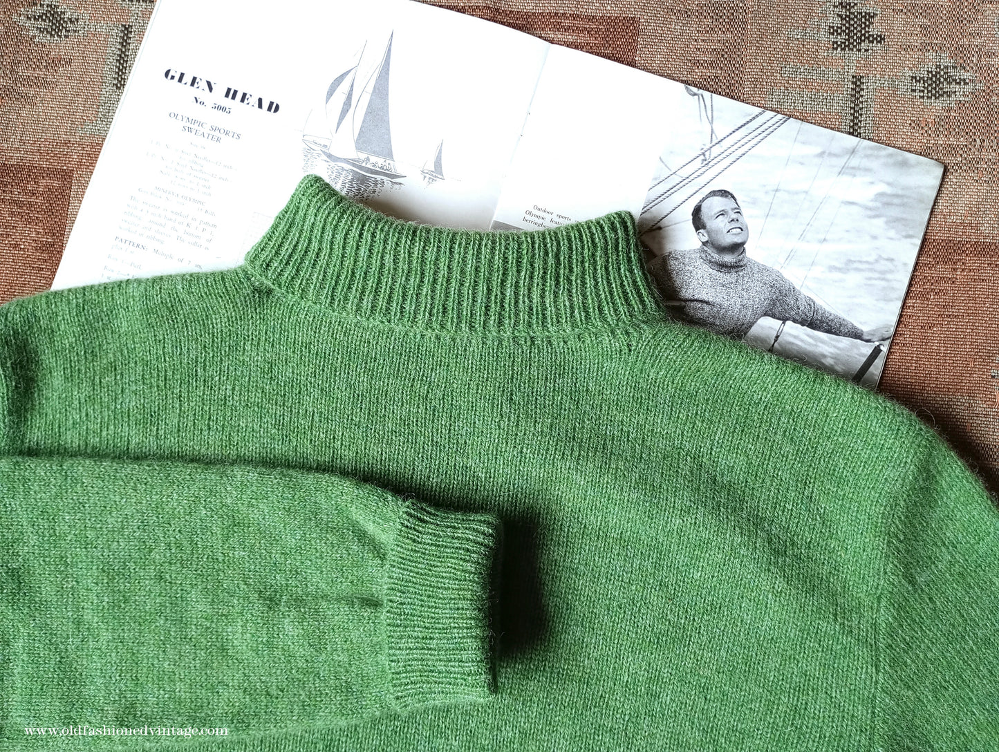 Old Fashioned Garments Vintage Reproduction 1930s 1940s Mens Roll Neck Jumper Green Shetland Wool Polo Turtle Sweater Medium
