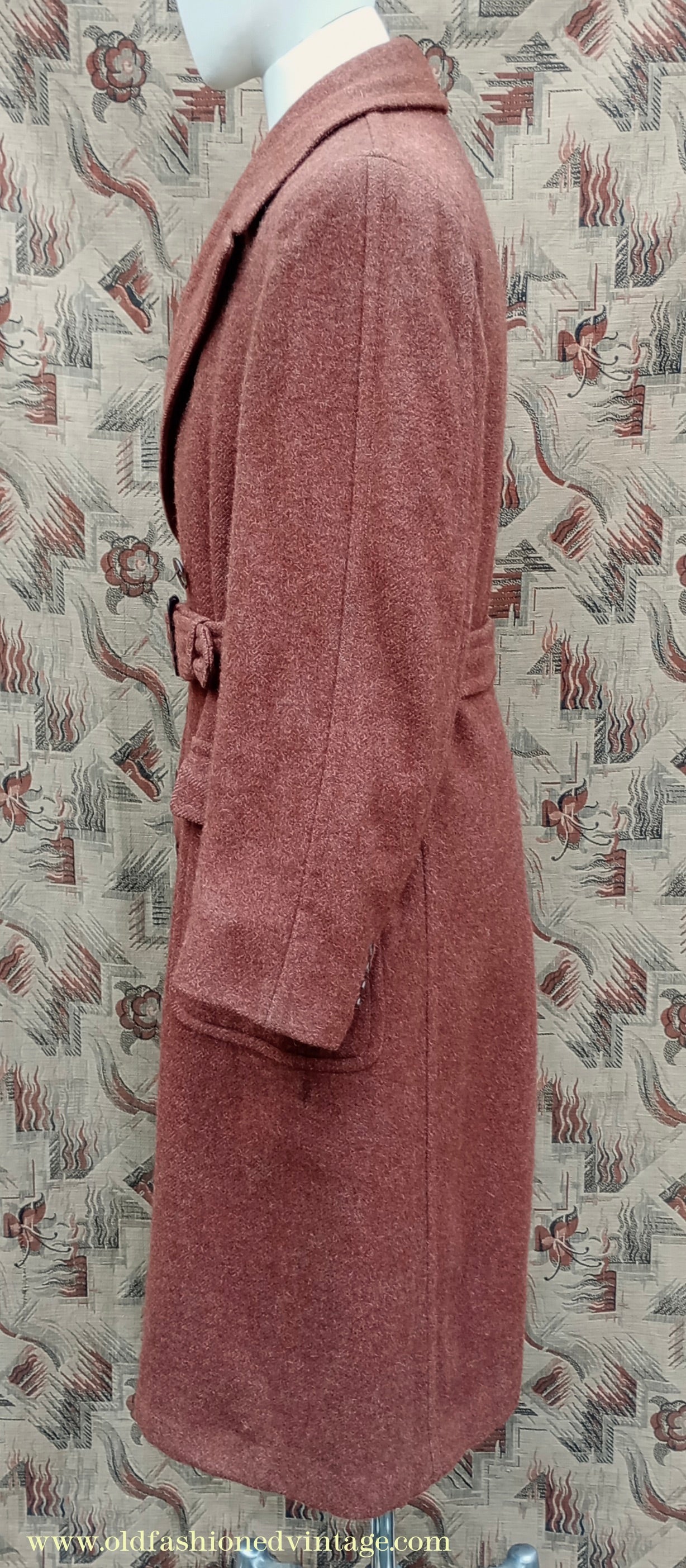 Vintage 1940s Burton CC41 Double Breasted Overcoat Rust Brown Wool Tweed DB Belted 38"