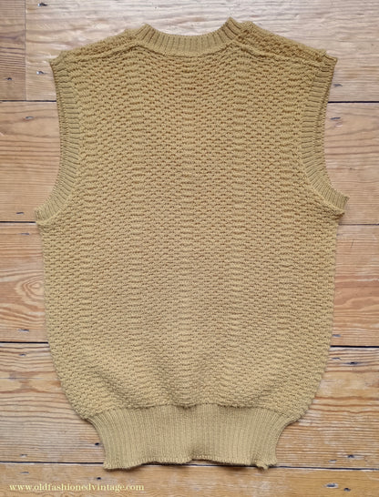 Vintage Mens 1950s Mustard Yellow Slipover Wool Sleeveless Sweater Vest Tank Top Machine Knitted S