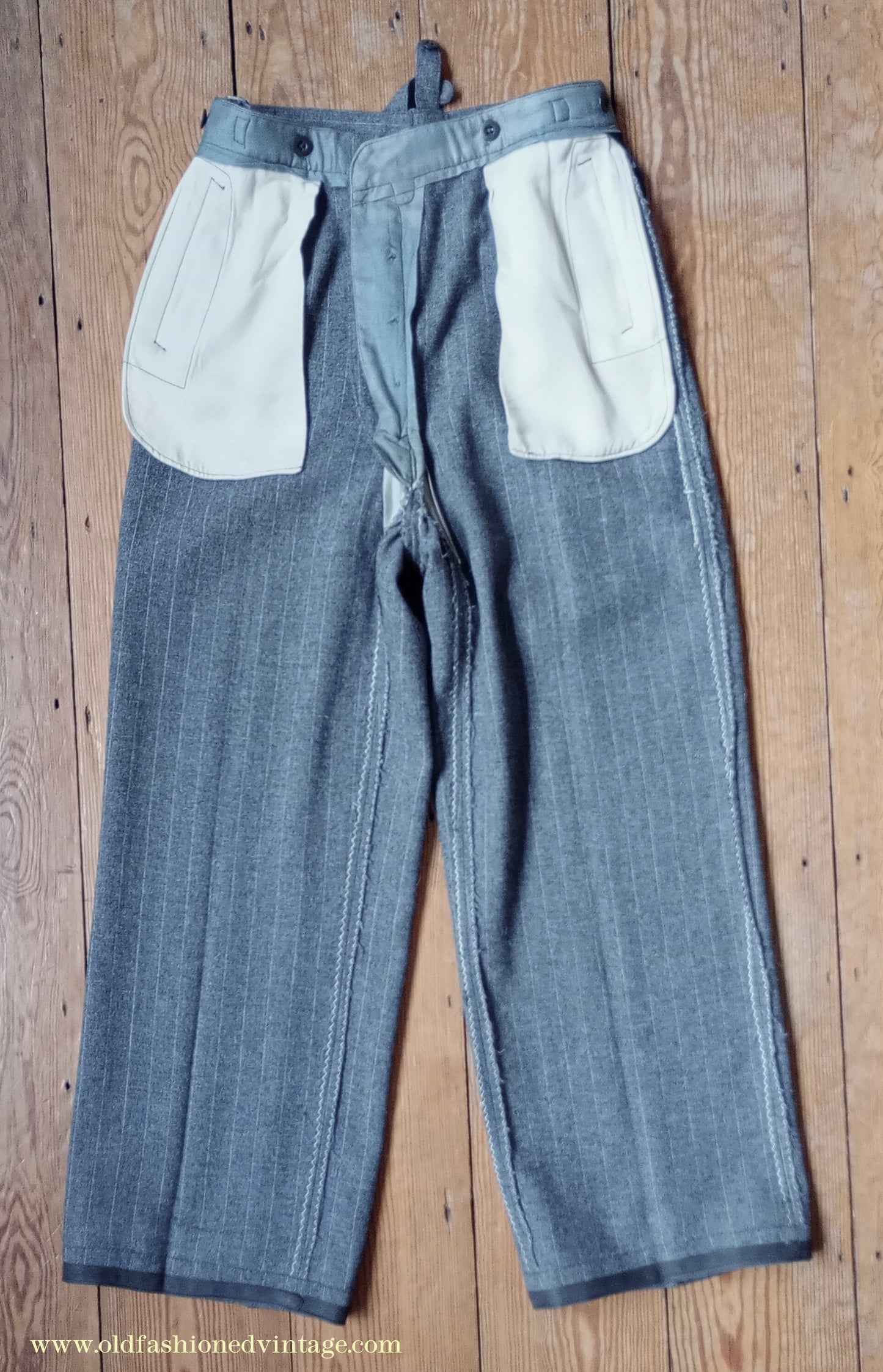 Vintage Mens 1940s Grey Pinstripe Flannel Trousers Pants 30"