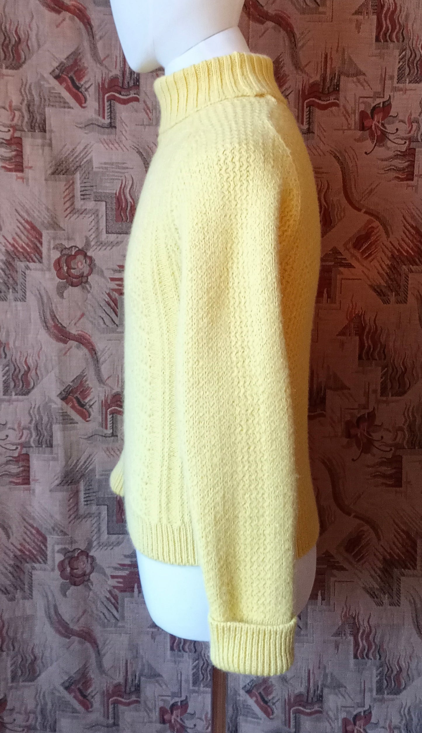Vintage Mens 1950s 1960s Roll Neck Jumper Sweater Pullover Fancy Rib Ribbed Yellow Wool S