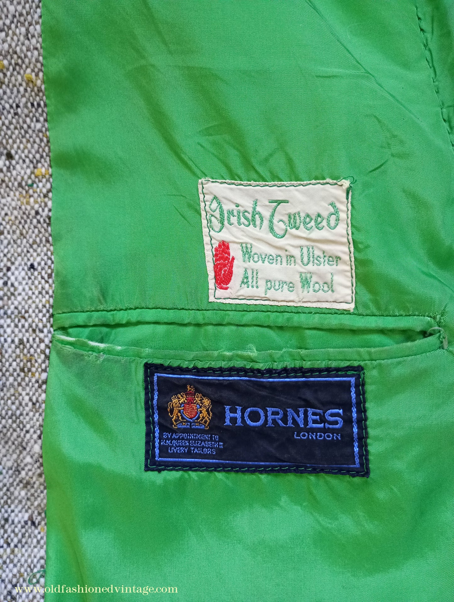 Vintage Mens 1970s Donegal Tweed Country Belted Jacket Patch Pockets Safari Military Style Beige Brown Flecked Wool 42"