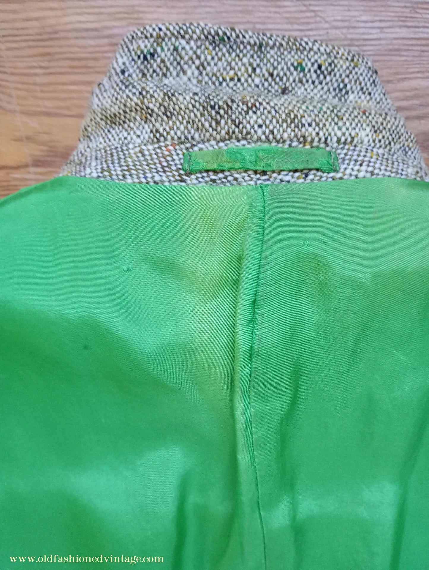 Vintage Mens 1970s Donegal Tweed Country Belted Jacket Patch Pockets Safari Military Style Beige Brown Flecked Wool 42"