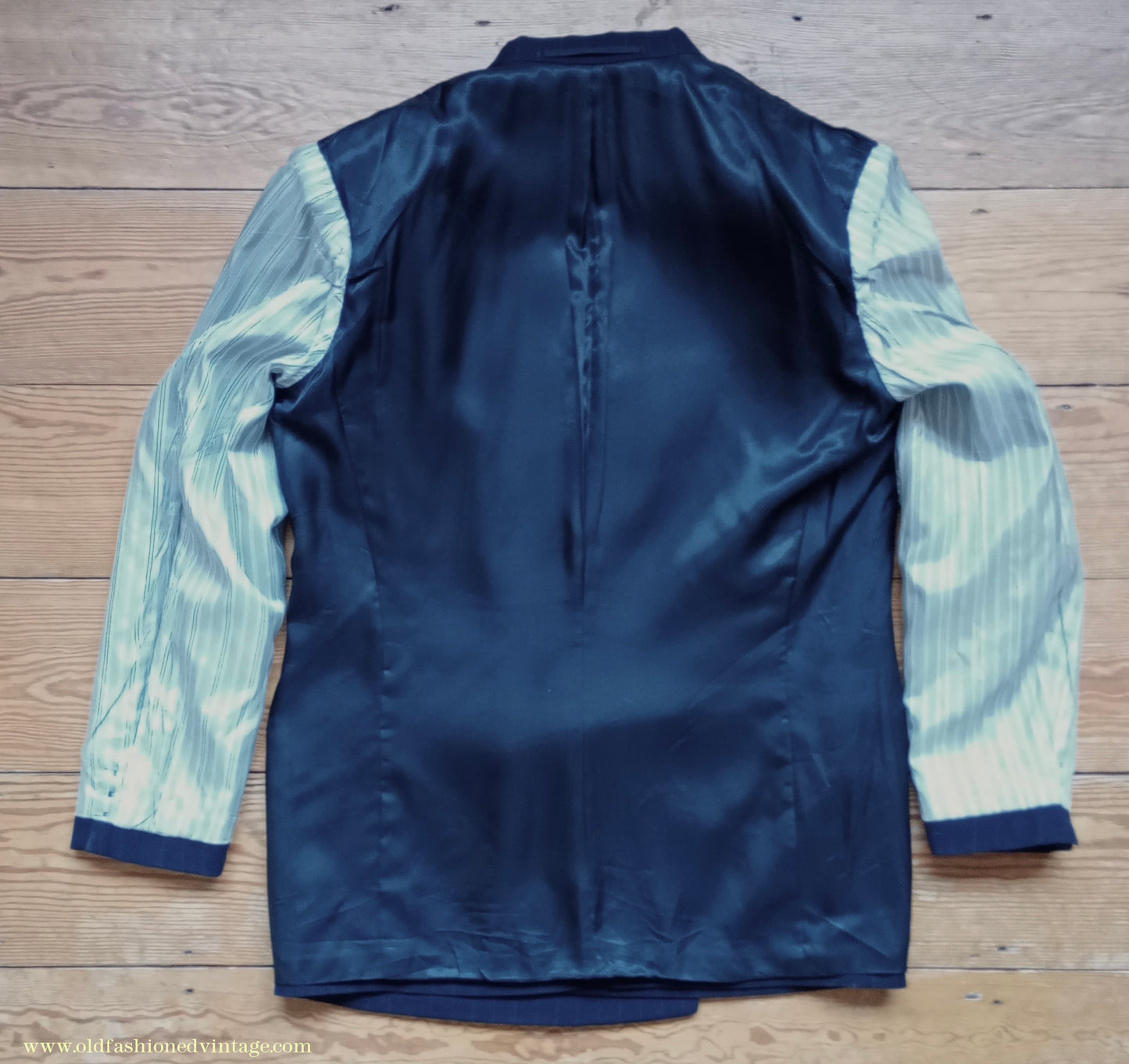 Vintage Mens 1940s 1950s Double Breasted Suit Navy Blue Pinstripe 42"