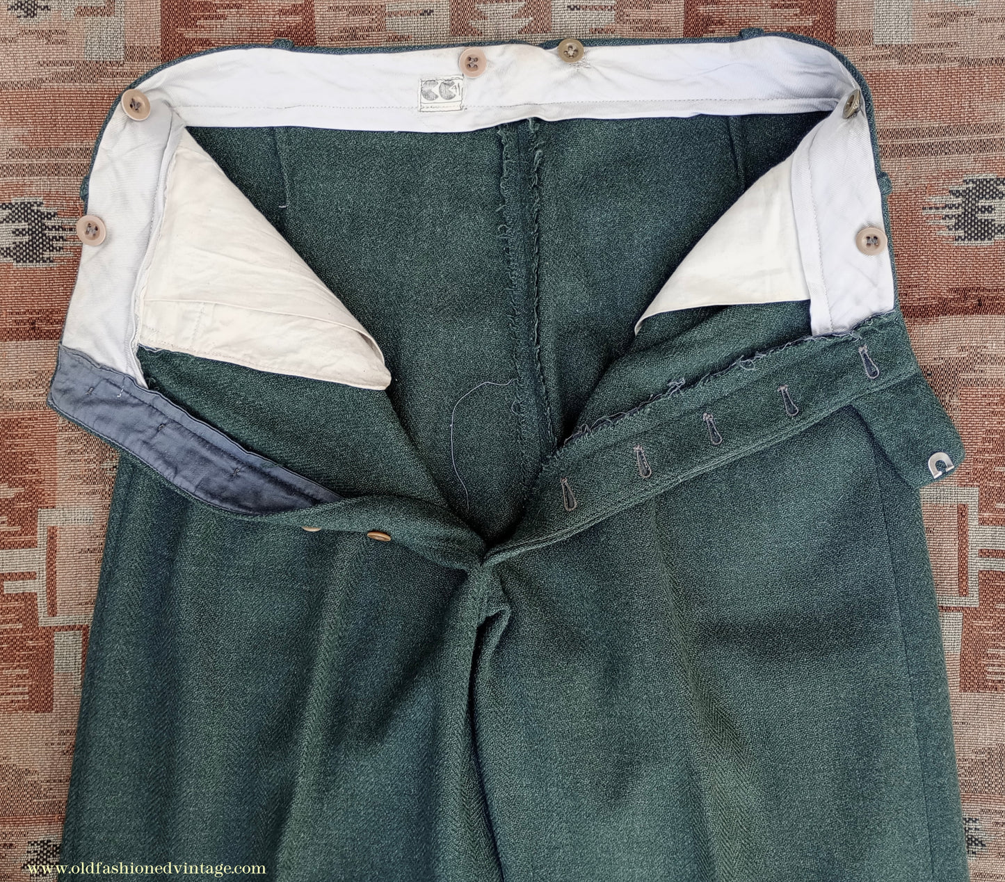 Vintage Mens 1940s CC41 Green Tweed Suit 2 Piece Single Breasted Herringbone Wool 37" 38"