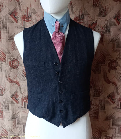 Vintage Mens 1930s French 3 Piece Suit Bespoke Tailored Charcoal Grey Pinstripe Wool 36" Long