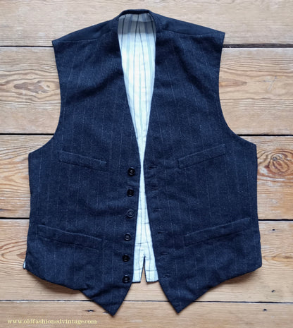 Vintage Mens 1930s French 3 Piece Suit Bespoke Tailored Charcoal Grey Pinstripe Wool 36" Long