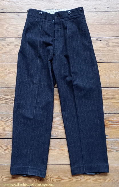 Vintage Mens 1930s French 3 Piece Suit Bespoke Tailored Charcoal Grey Pinstripe Wool 36" Long
