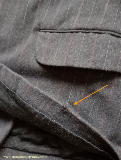 Vintage Mens 1930s French 3 Piece Suit Bespoke Tailored Charcoal Grey Pinstripe Wool 36" Long