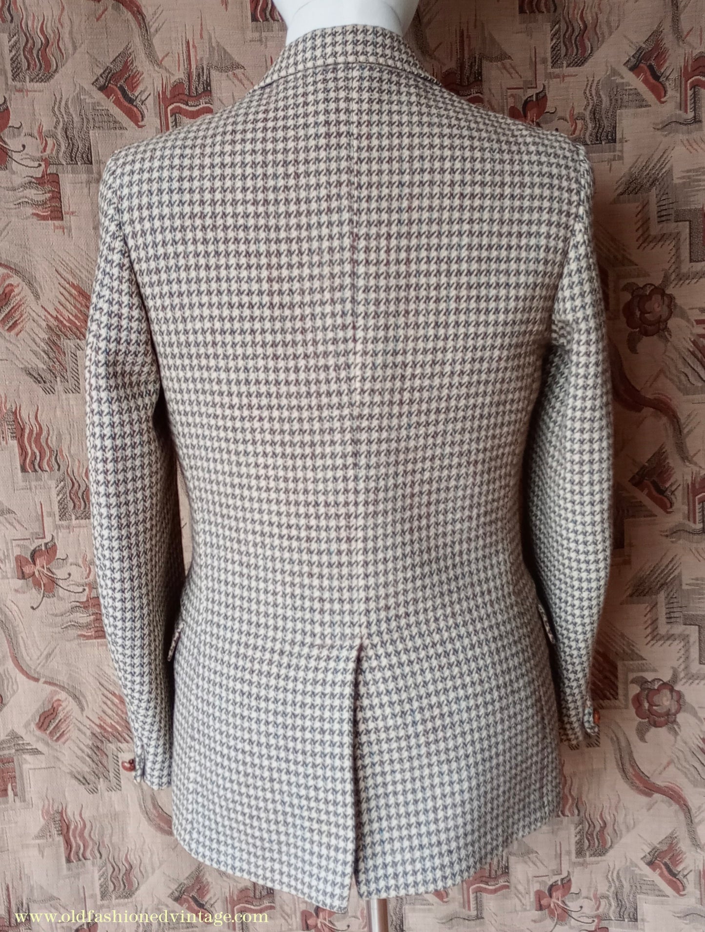 Vintage Mens 1950s Harris Tweed Sports Jacket Green Brown Beige Houndstooth Shepherd Check 37"