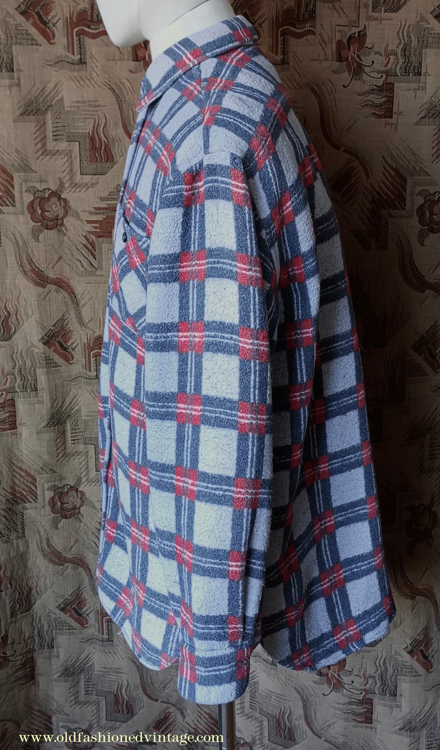 Vintage Mens 1960s Romanian Work Shirt Grey Red Black Checked Plaid Cotton Flannel M