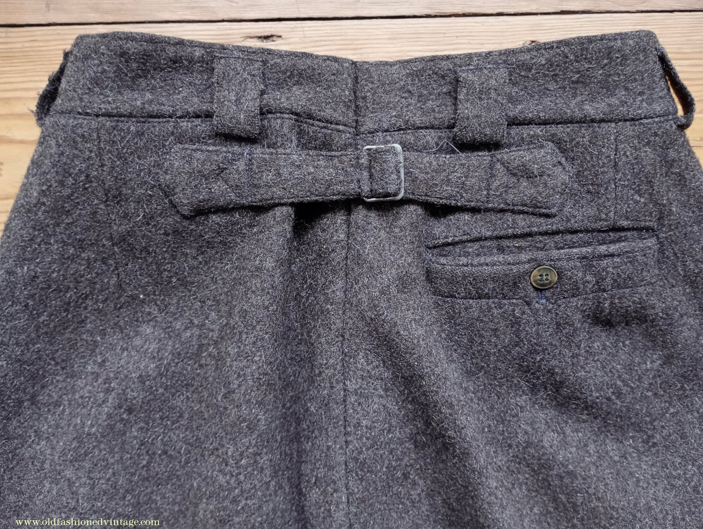 Vintage Mens 1930s 1940s French Workwear Trousers Heavyweight Brown Wool Cinch Back Pants 30"