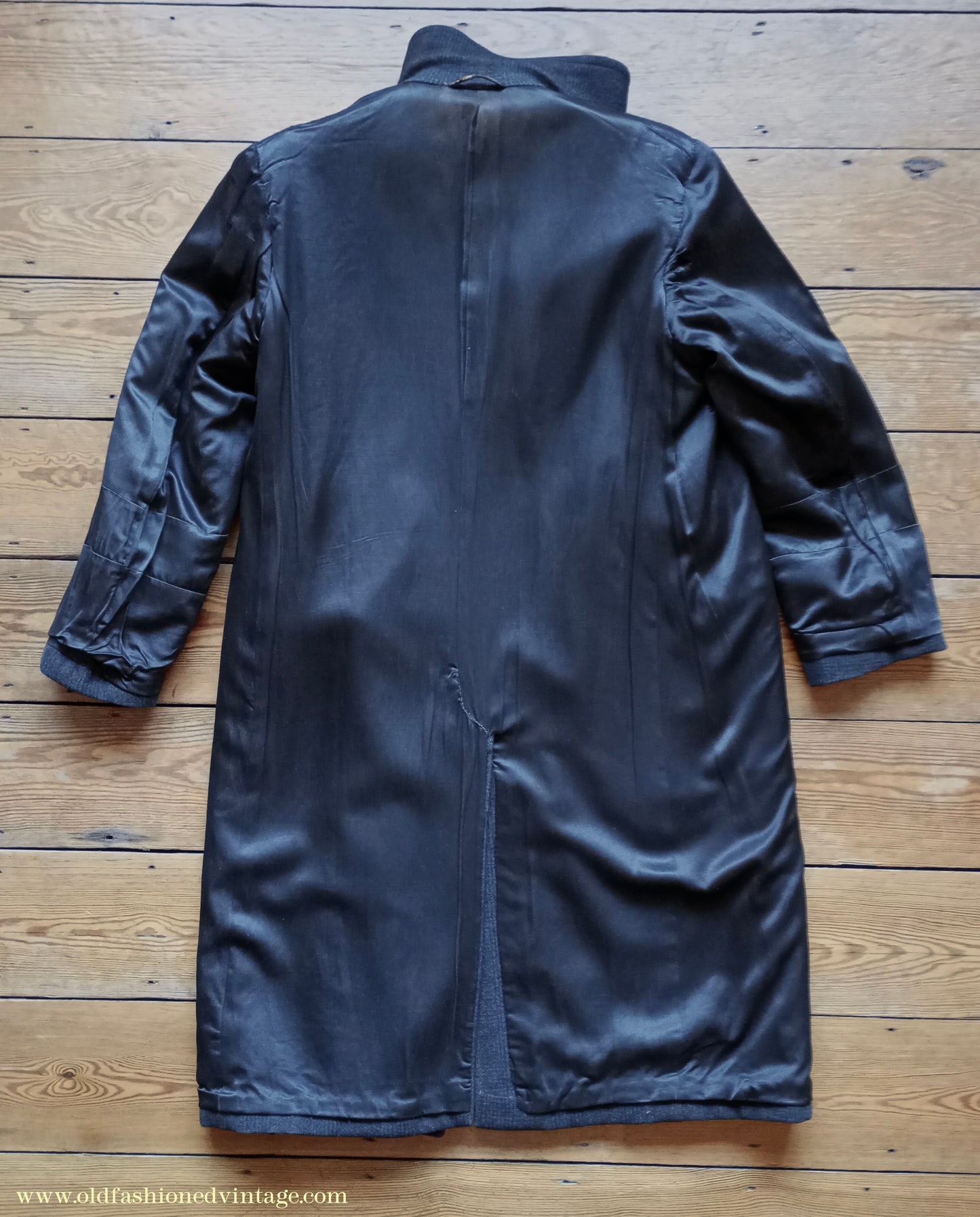 Vintage Mens 1940s Burton Laird Double Breasted Overcoat Coat Charcoal Grey Glen Check Wool DB Belted L