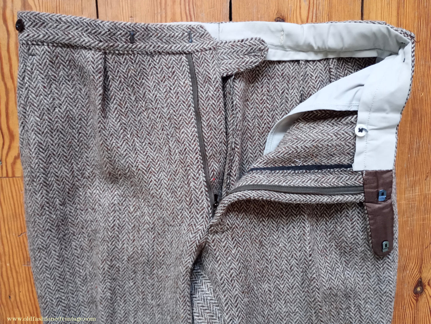 Vintage Mens 1960s Alexandre Harris Tweed 3 Piece Suit Brown Oatmeal Herringbone Wool 40" Long