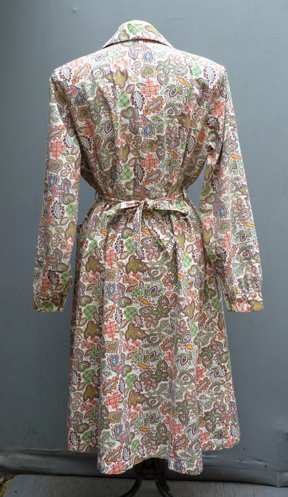 Vintage 1940s Overall Dress Cotton Novelty Paisley Print Coat UK M/L