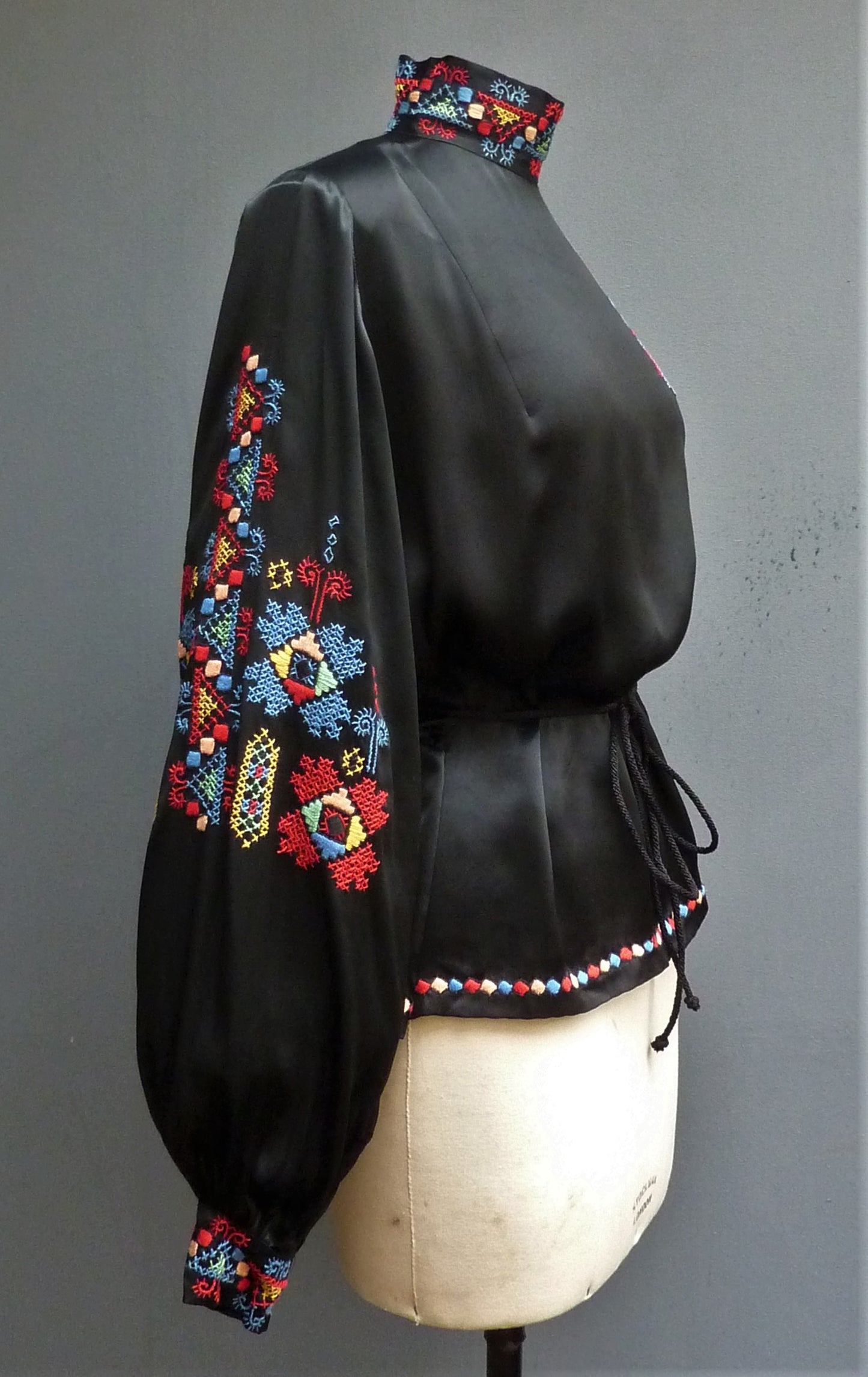 RARE Vintage 1930s Hungarian Hand Embroidered Peasant Blouse Black Satin UK M