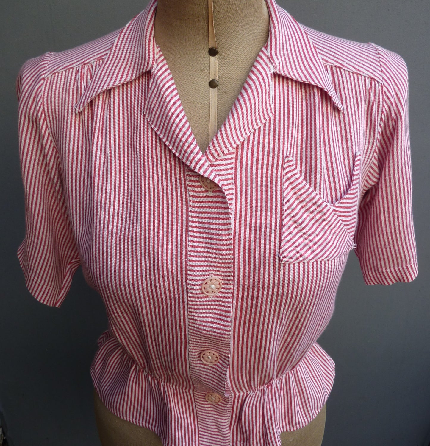 Vintage 1940s WW2 Blouse Red White Striped Short Sleeved Shirt UK S