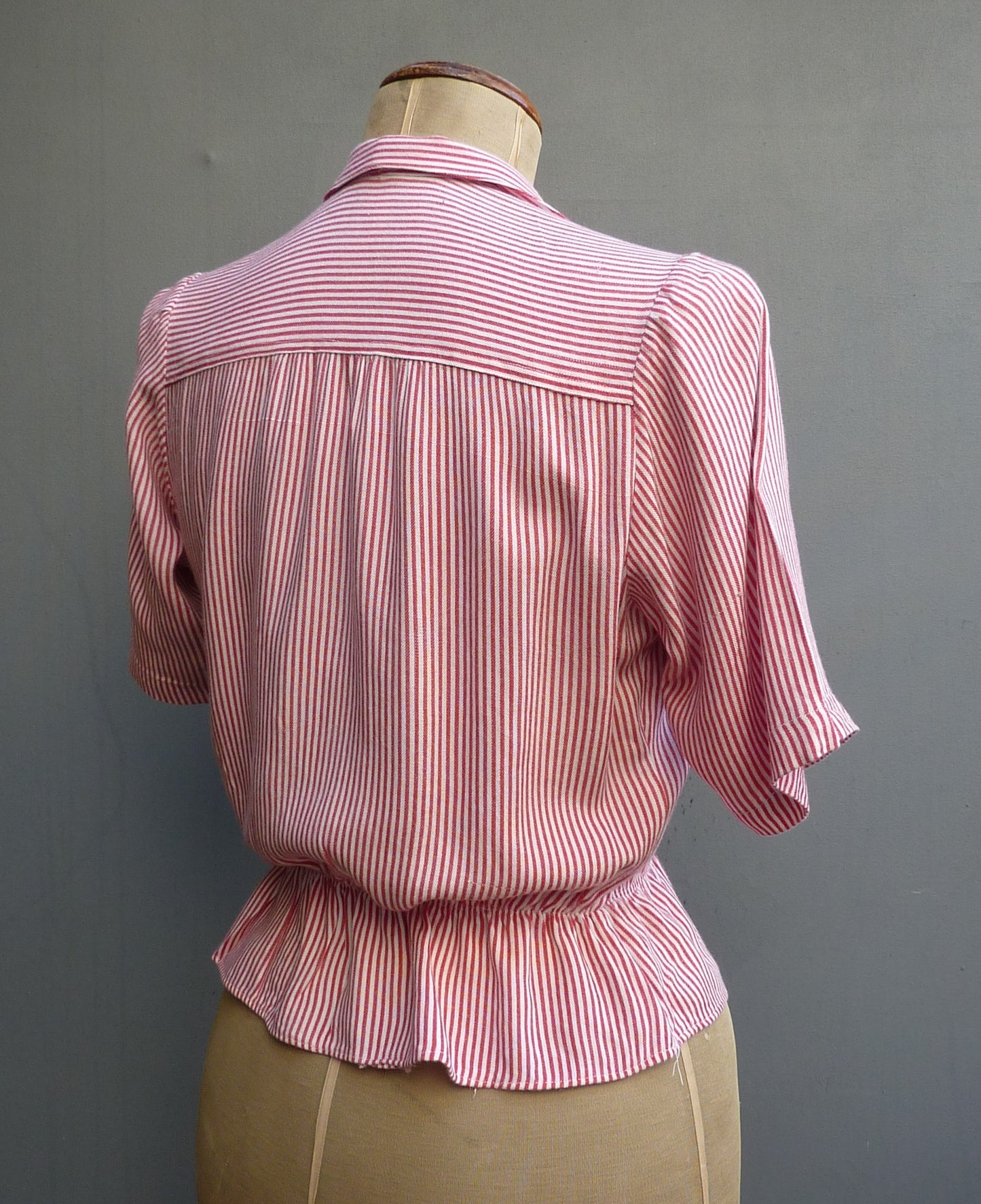 Vintage 1940s WW2 Blouse Red White Striped Short Sleeved Shirt UK S