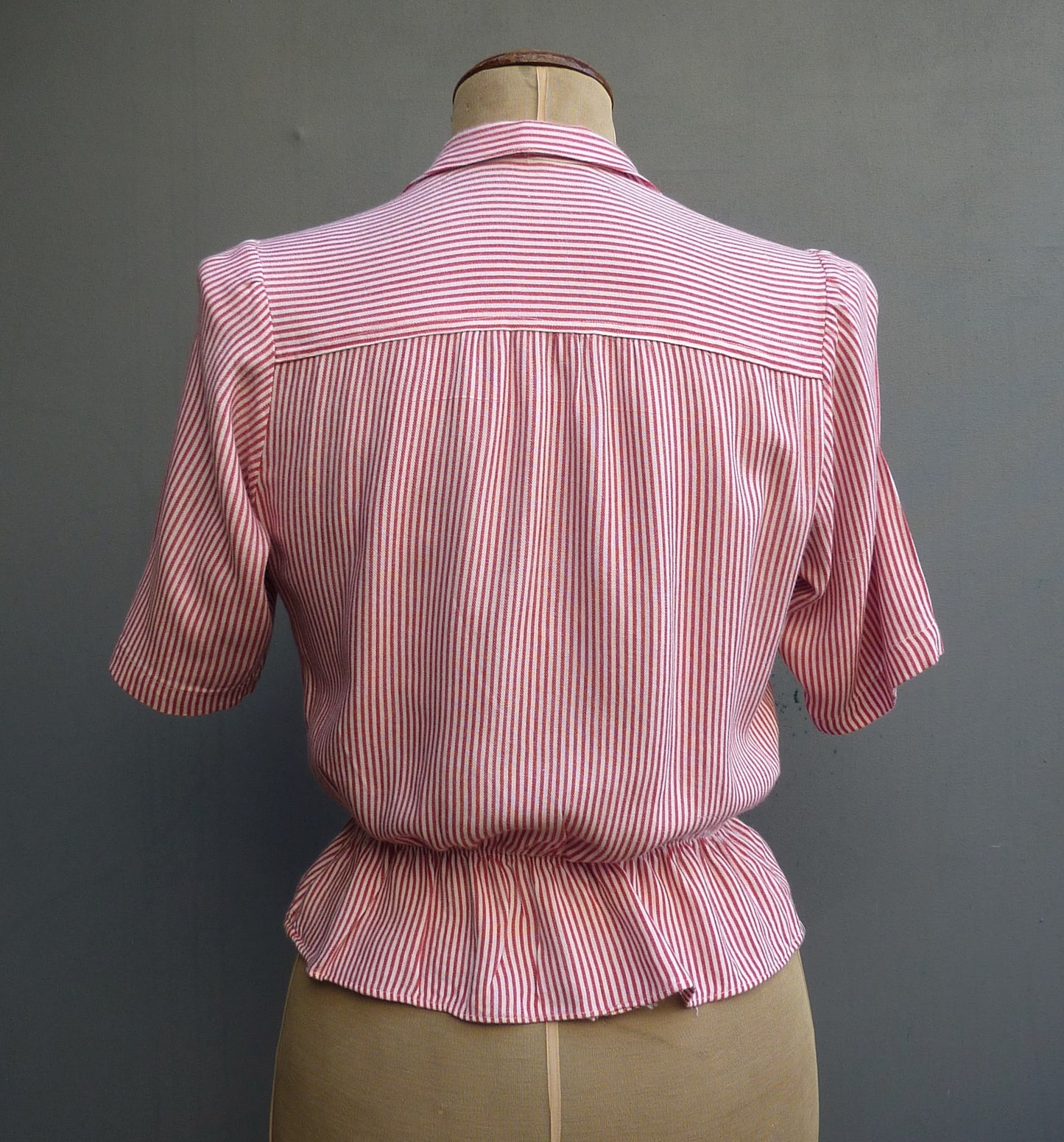 Vintage 1940s WW2 Blouse Red White Striped Short Sleeved Shirt UK S