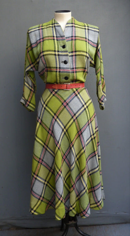 Original Vintage 1940s 1950s Bold Checked Plaid Dress Dolman UK S