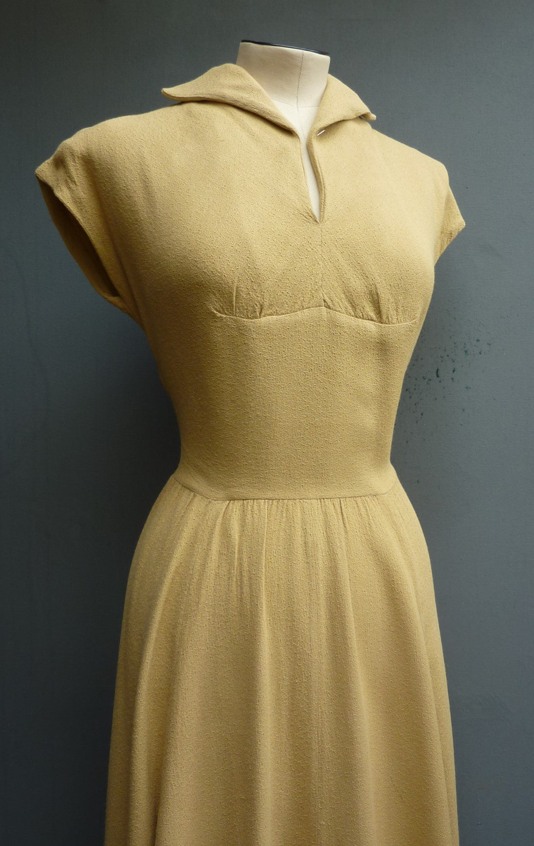 Original Vintage 1940s 1950s Home Made Dress Sandy Mustard Yellow UK XS