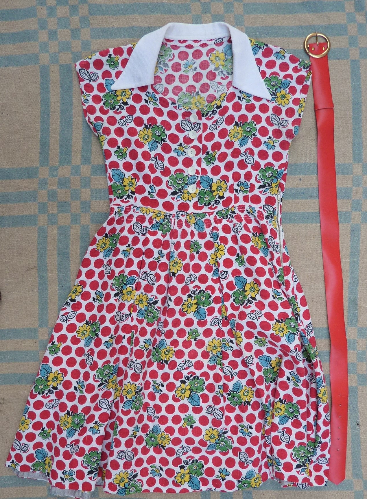 Vintage 1950s Home Made Cotton Dress Red White Bold Novelty Spotty Bust 32" max. WomensUK XS